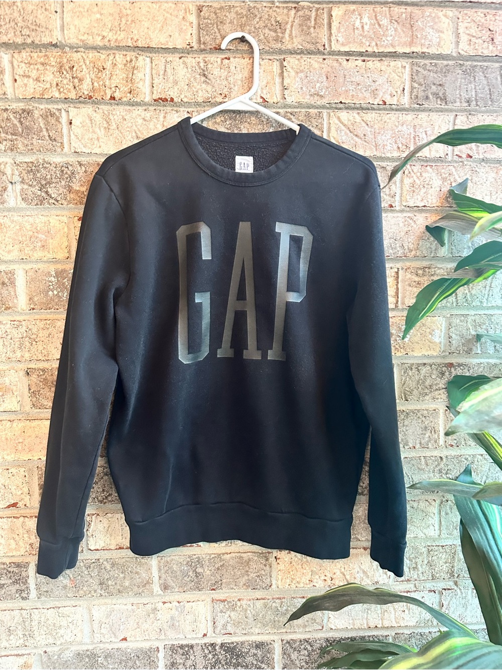 GAP Black Crewneck Sweatshirt with Tonal Logo